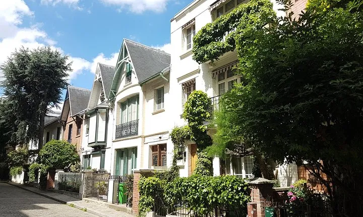 4-hour private tour Montmartre & Marais