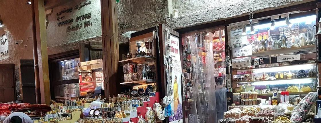 Dubai street food evening tour