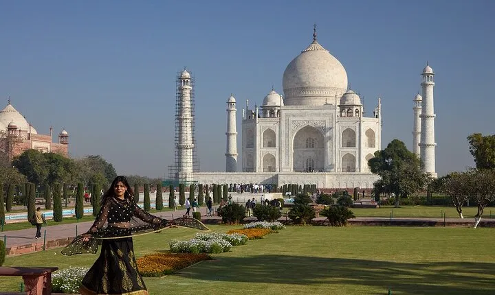 Two Days Golden Triangle Tour to Agra and Jaipur from Delhi