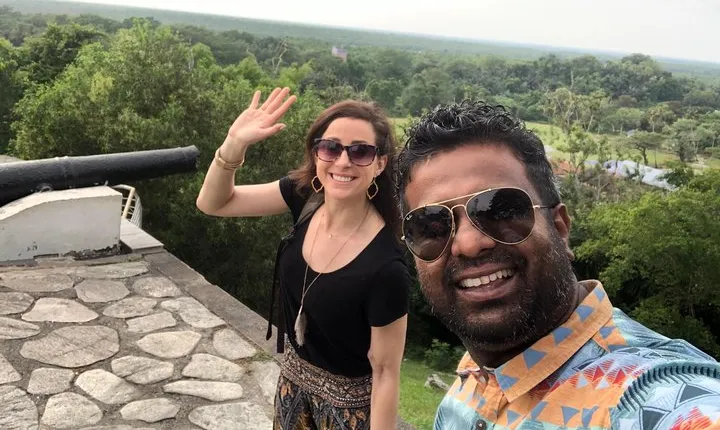  Guided Fair Flies, Selayang Hot Spring, Batu Caves tour with Dinner 