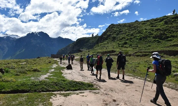 Tour 2 Days Colca Canyon Adventure Trekking