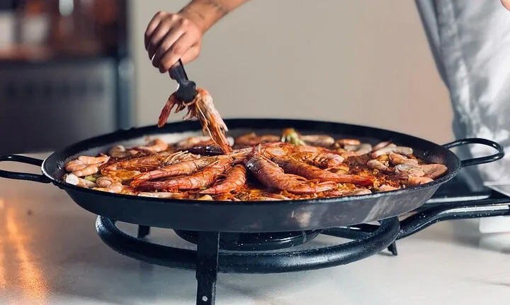 Paella Showcooking Experience