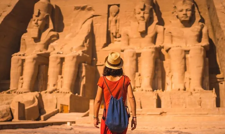 Private 4 Days Nile Cruise from Aswan to Luxor