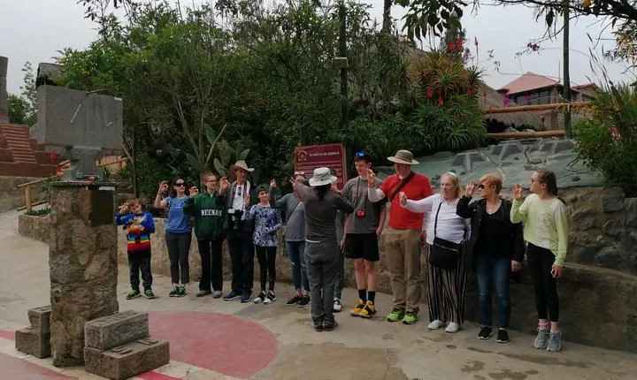 Private Quito City Tour+Teleferico+Mitad del Mundo with entrances