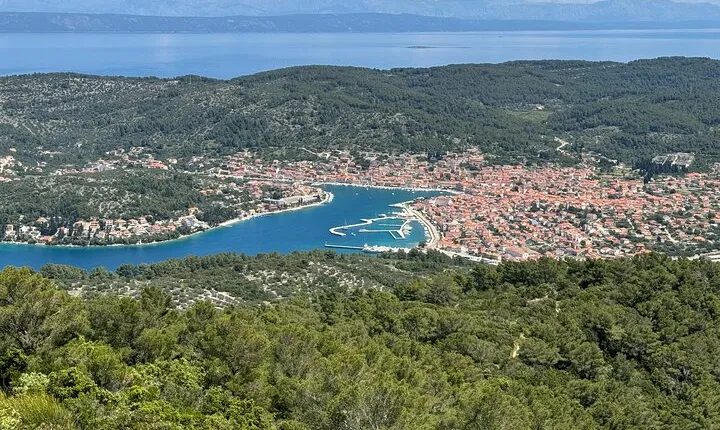 Hum Hill Escape Scenic Hike and Picnic in Vela Luka