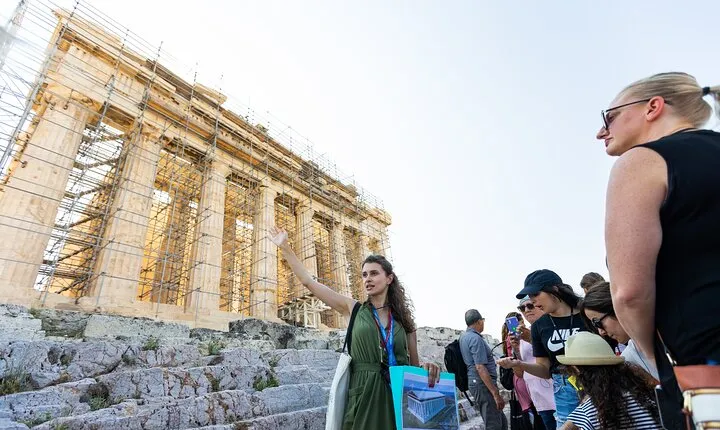 Morning Walking Tour to the Acropolis and Acropolis Museum