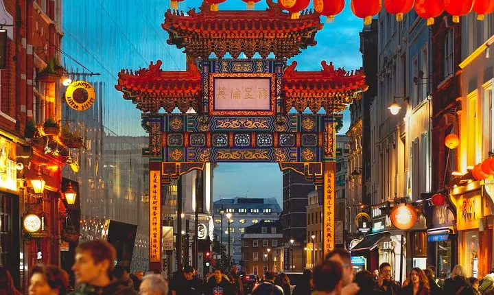 Chinatown and Little Italy Tour in New York City with Local Expert