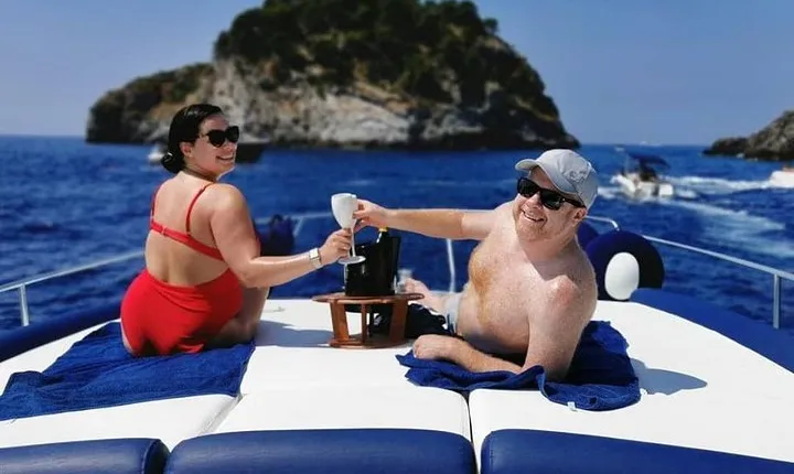 Private Boat Tour of Capri and Positano from Sorrento