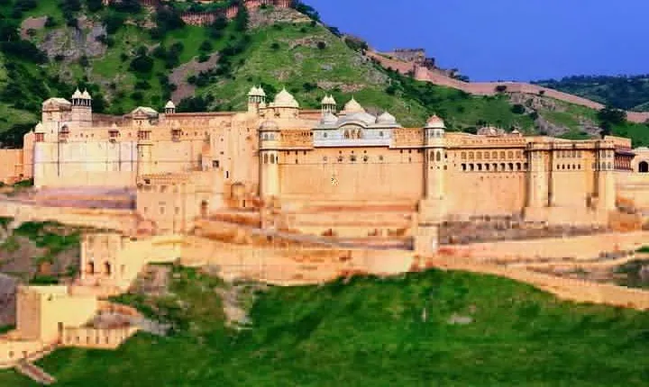 02 Days Jaipur Tour By Car From Delhi
