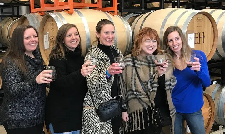 Bainbridge Island - Troll Treasures & Wine Wonders