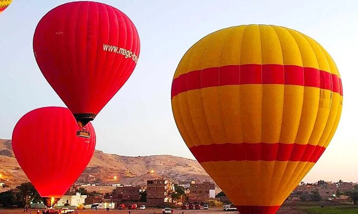 Luxor Hot Air Balloon Ride Tour Including Flight certificate