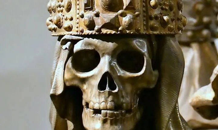 Capuchin Crypt to Iconic Rome Temple Pantheon Entry & Guided Tour