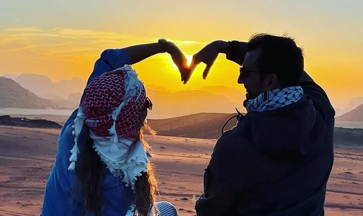 Full Day Jeep and Camel Tour