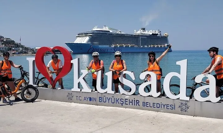 Half Day Private Guided Kusadasi City Bike Tour