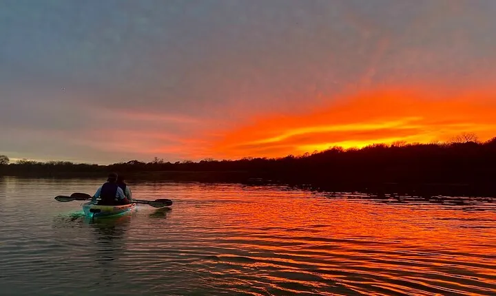 Sunset and Glow Guided Kayaking Tour Grapevine Lake