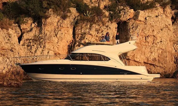 2 Hour Private Sunset Cruise on Luxury Motor Boat with Drinks