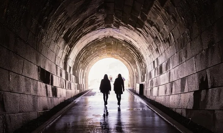 Niagara Underground Tour: Power Station and Tunnel Under Falls