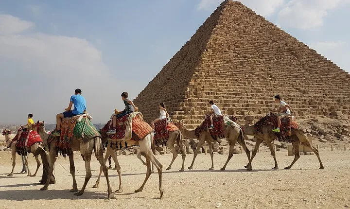 One day tour visiting Giza pyramids, Step pyramids and Memphis