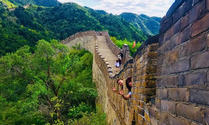 Juyongguan-Badaling-Mutianyu Great Wall One Day Hiking Tour