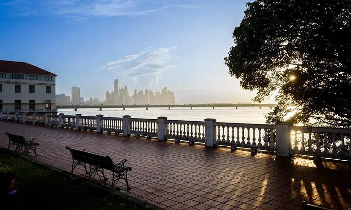 Panama Beyond (Secrets & Best City tour ever!)
