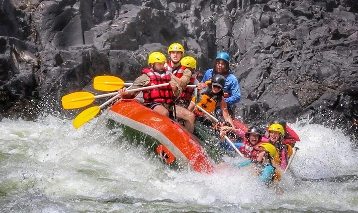 Whitewater Rafting Adventure on the Zambezi River, Victoria Falls Zimbabwe