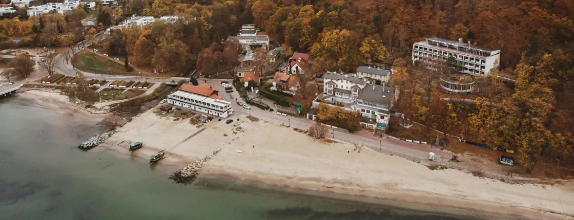Gdynia self-guided city walk with audio guide