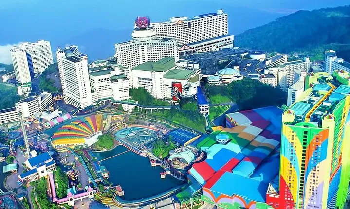 Genting Highland Full-Day Tour Include 2-Way Cable car Ride
