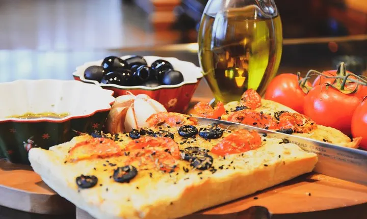Italian Food and Culture Tour in New York City with Local Expert