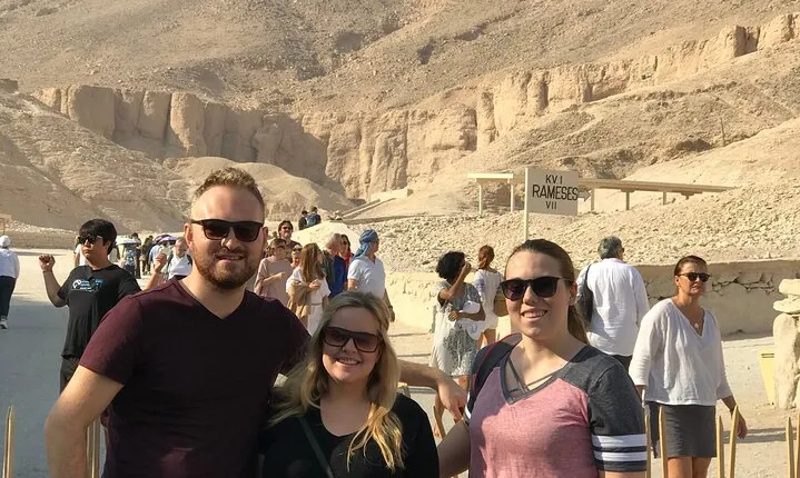 West Bank Private Guided Tour: Valley of the Kings and Habu Temple From Luxor