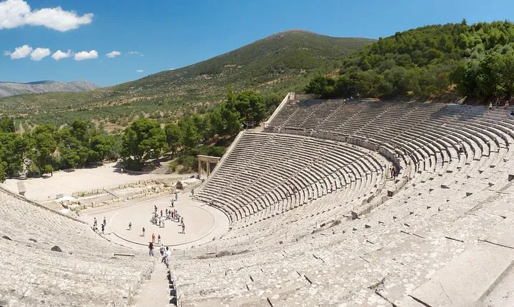 5 Days Private Tour: Meteora - Delphi - Olympia & Argolida