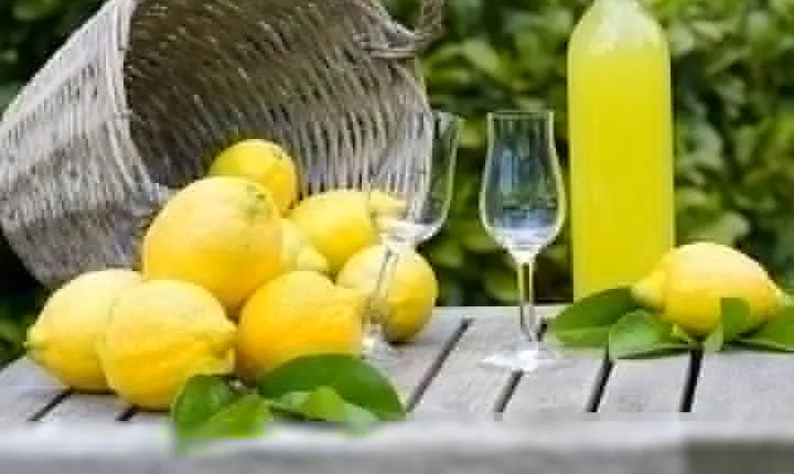 Sorrento and Pompeii Skip-The-Line Full-Day from Rome