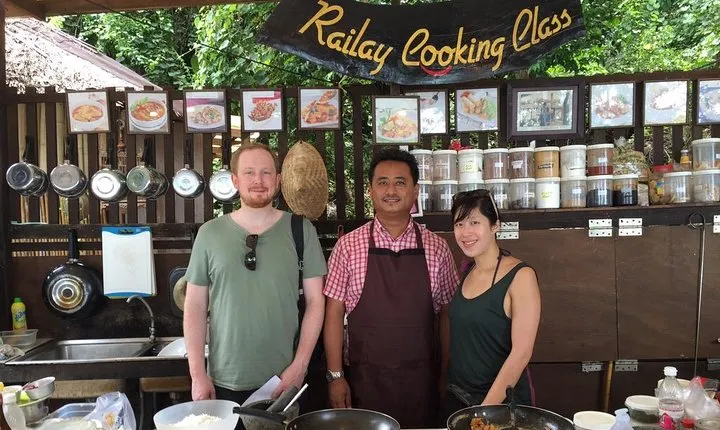Last Bar Railay Cooking School by Mr.Chef From Railay, Krabi