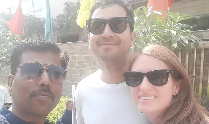Private Taj Mahal Day Tour by Car with Lunch and Tickets