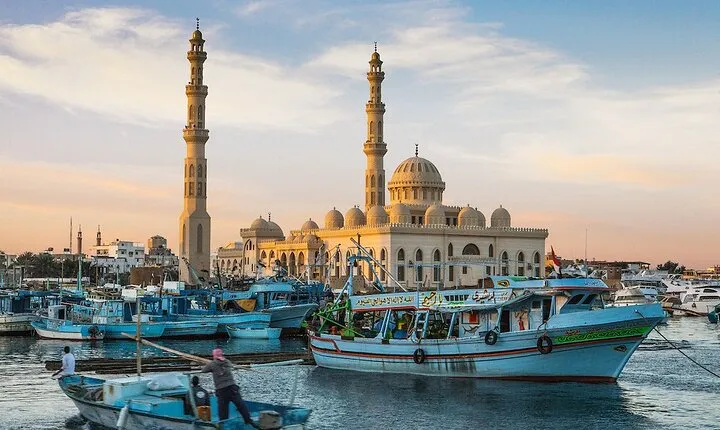 Private City Tour in Hurghada With Guide