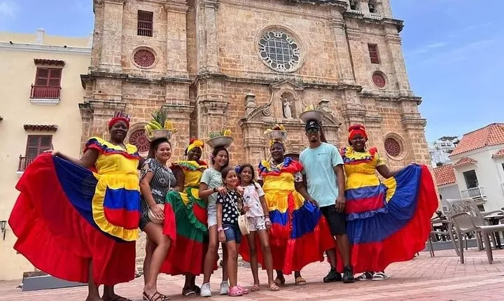 4-Hour Private Tour of the Emblematic Sites of Cartagena