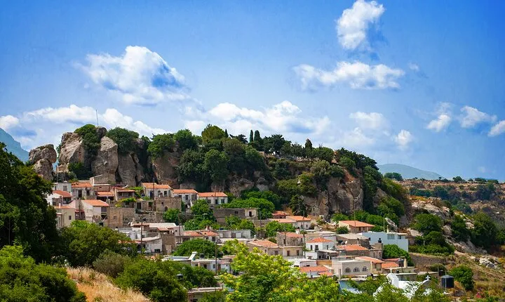 Private Trip Through the Heart of Crete, Picnic & Wine Tasting