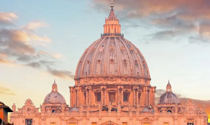 Vatican Museums, Sistine Chapel and St. Peter's Basilica Tour