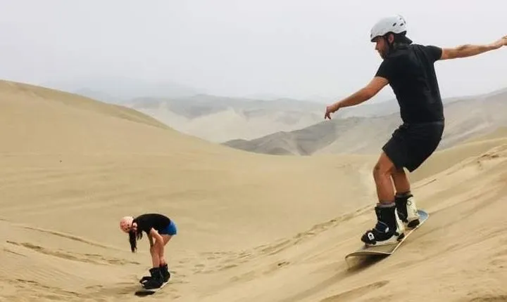 Sandboarding Experiance in Lima