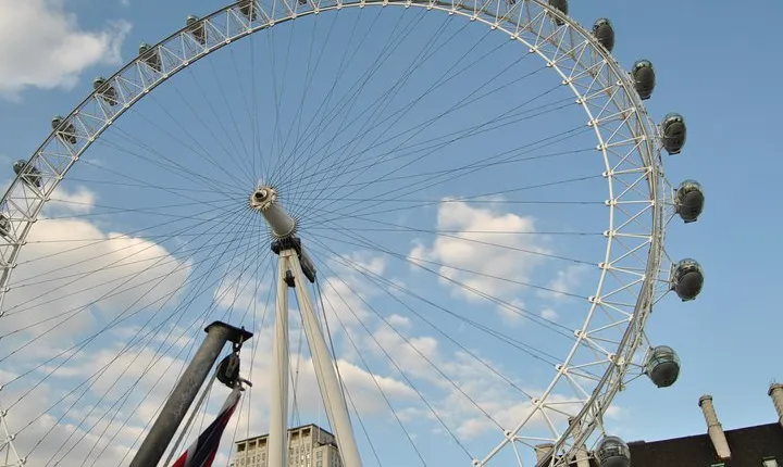 Half-Day Private Chauffeur-Driven Tour of London