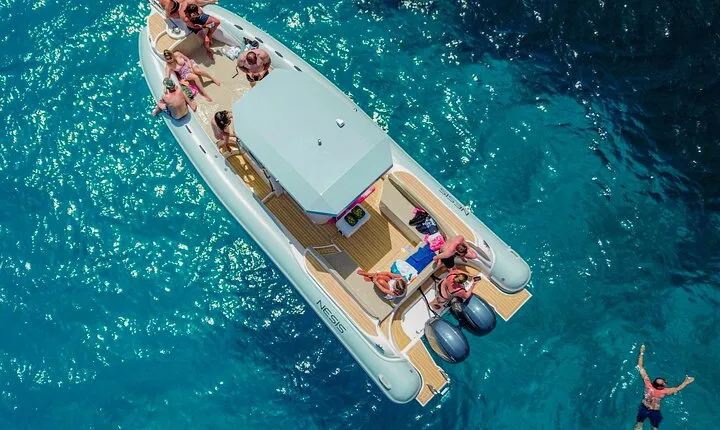 Egadi Islands Tour: Favignana and Levanzo from Trapani