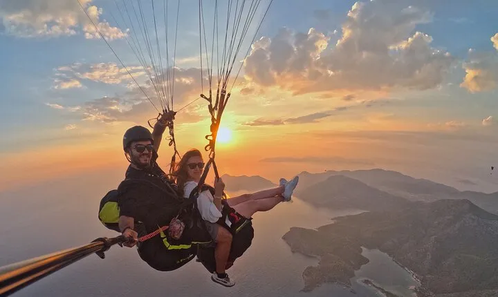 Paragliding In Fethiye Oludeniz, Turkey