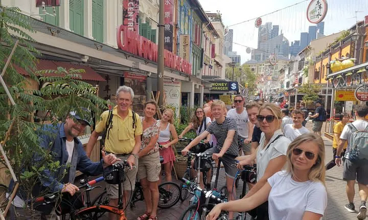 Lion City Bike Tour of Singapore