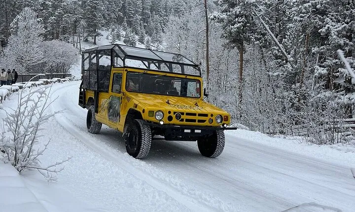 RMNP Winter Wonderland Adventure Tour 
