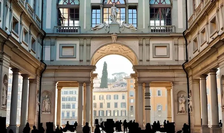 Uffizi Gallery and Vasari Corridor Entry Tickets and Audio App