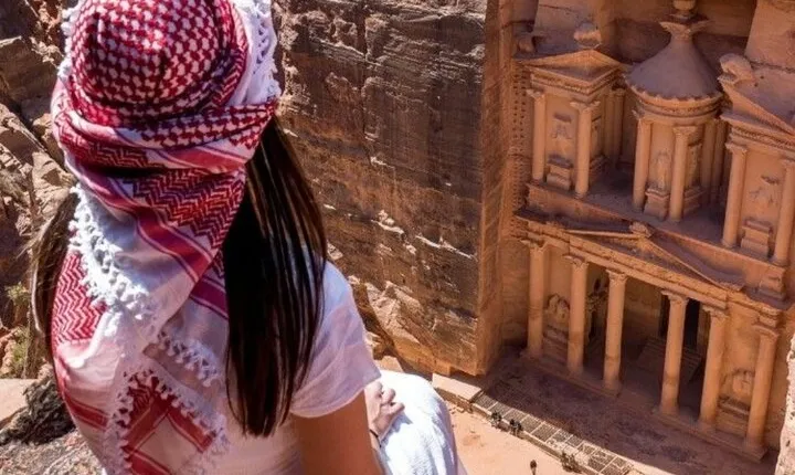 3-Day Jordan's Tour: Petra, Wadi Rum, Aqaba & Dead Sea Exploring