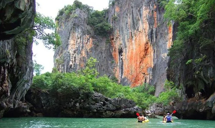 Phuket-Phang Nga Bay:James Bond-Canoeing Koh Hong By Big Boat LNH