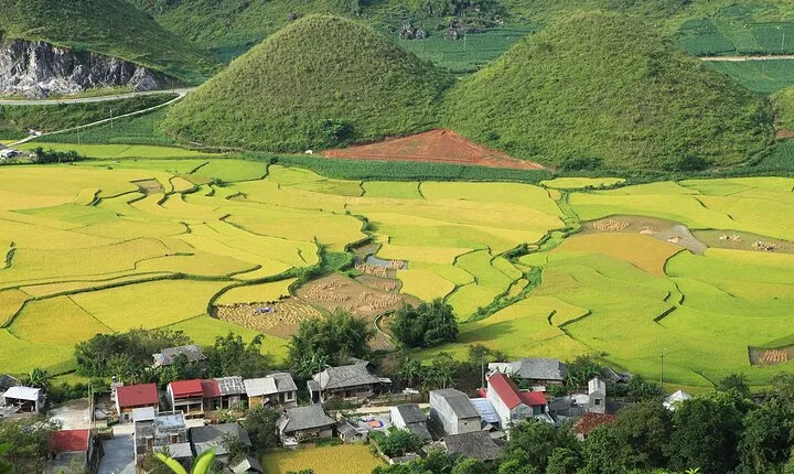 Karst Plateau Geopark Tour for 3 Days and 2 Nights from Hanoi