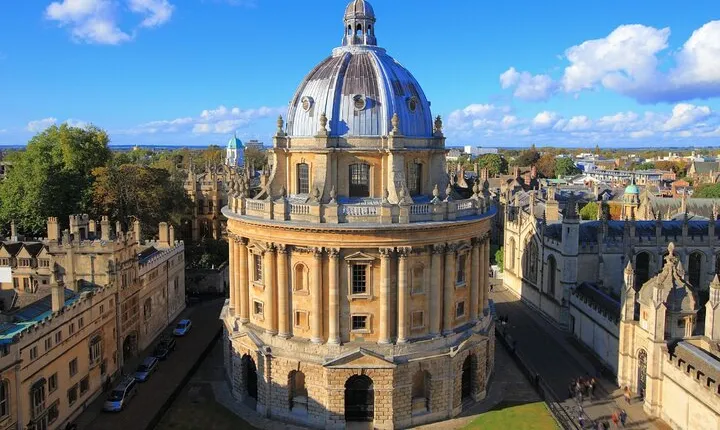 Private tour of Oxford from London