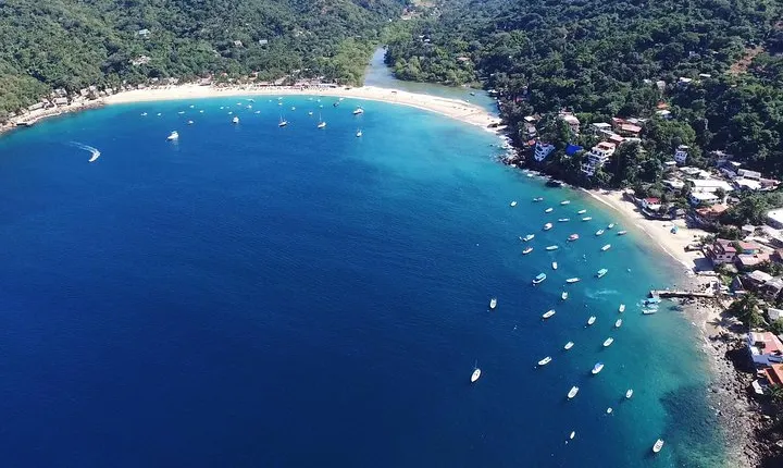 Yelapa and Majahuitas Snorkeling Cruise in Puerto Vallarta All Inclusive