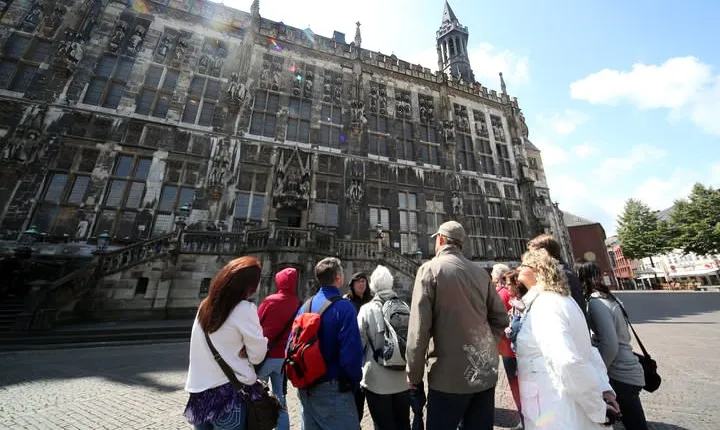 Aachen Town Hall Tour - GERMAN (public)